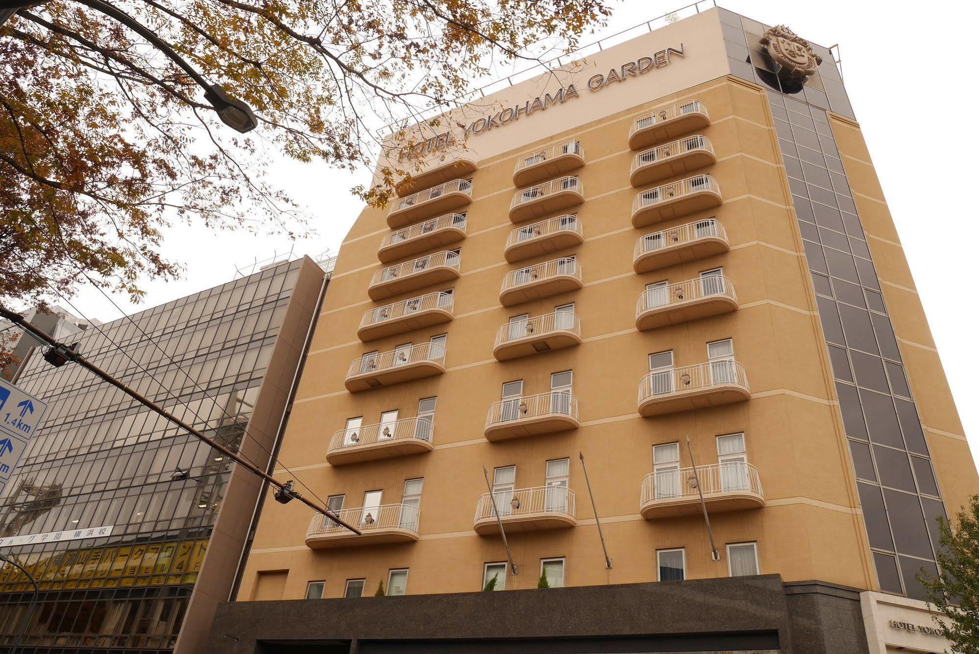 Hotel Yokohama Garden Exteriör bild