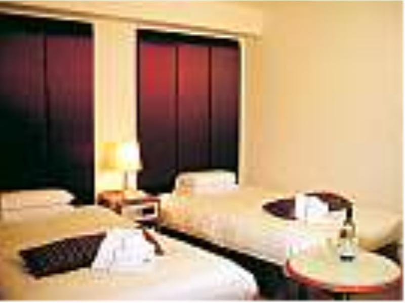 Hotel Yokohama Garden Exteriör bild